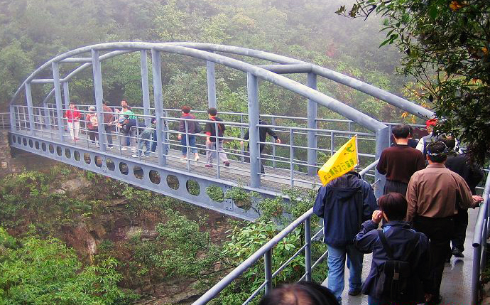 吊橋